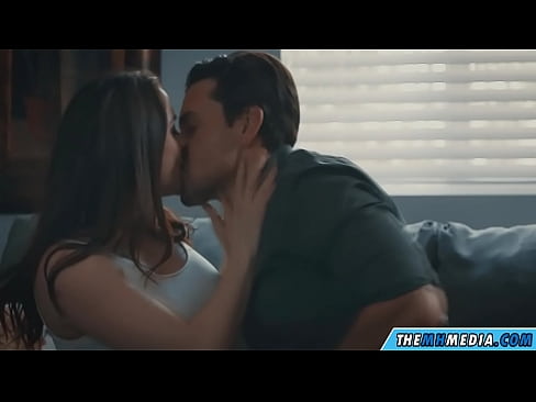 ❤️ Romantický sex s pořádnou prsatou maminkou ️ Tvrdé porno u nás